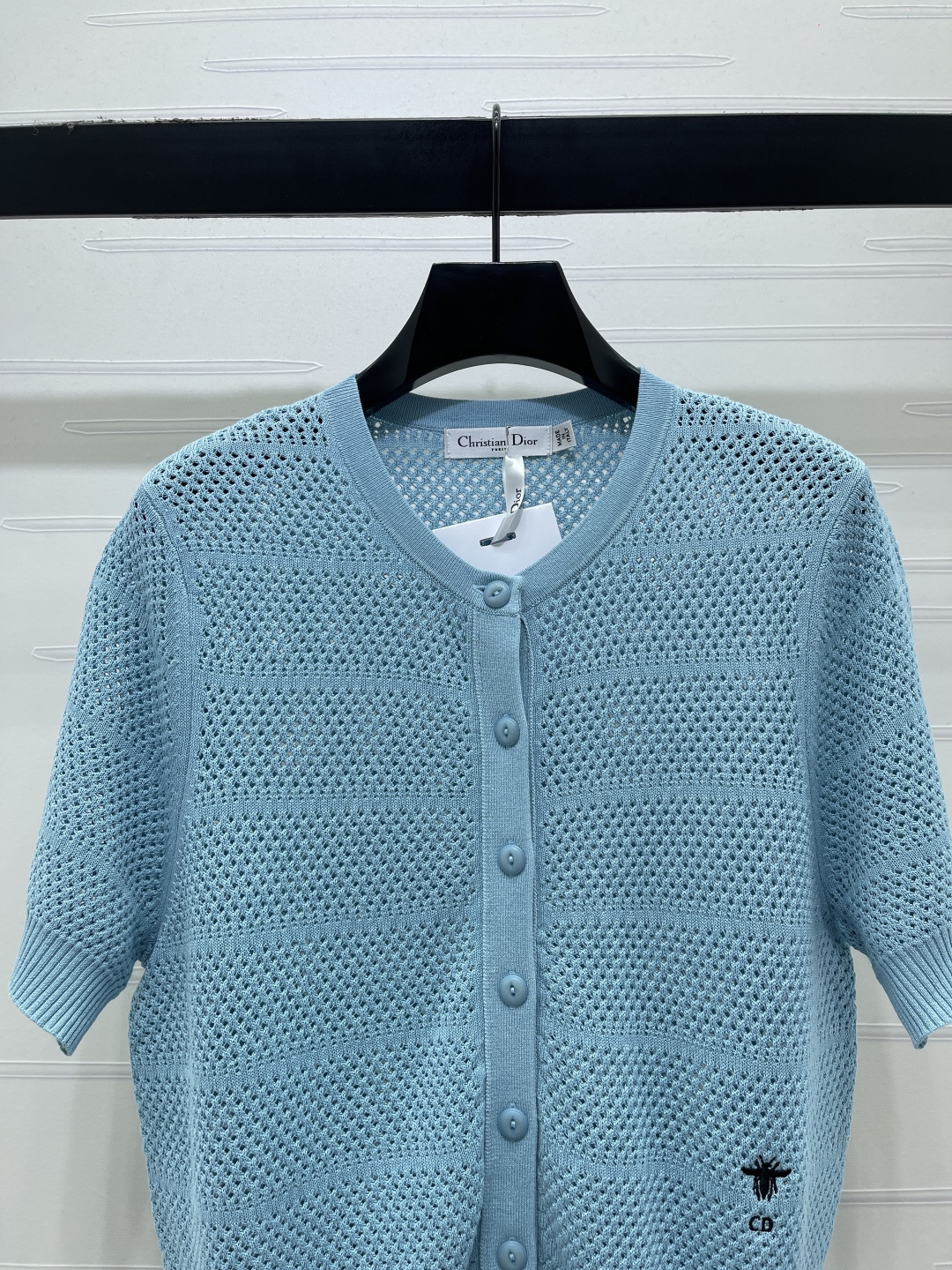 Women's short sleeves